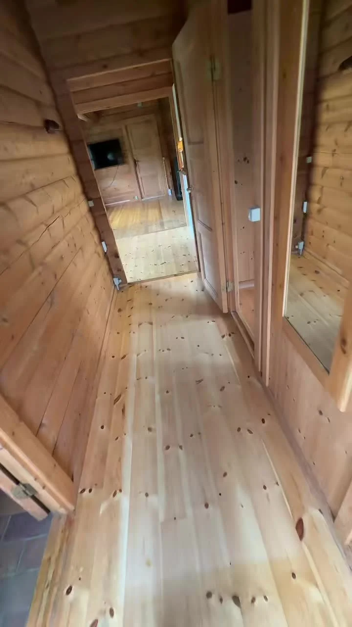 Instagram post from nc_gulve. This post is in position 9.